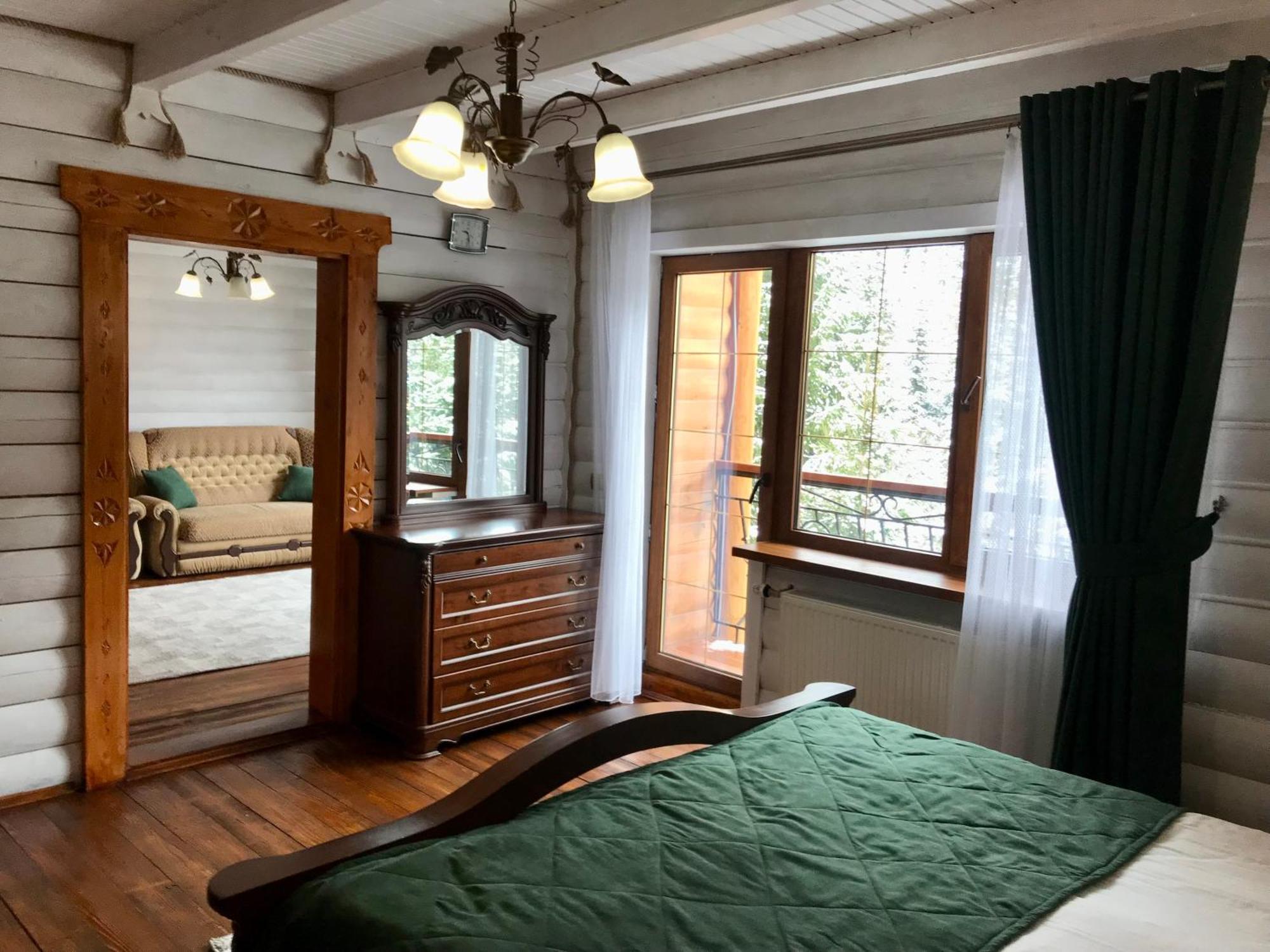 Hotel Dykyi Med Tatariv Eksteriør bilde